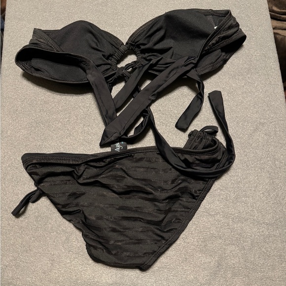 Mystic bay bikini - Picture 2 of 2